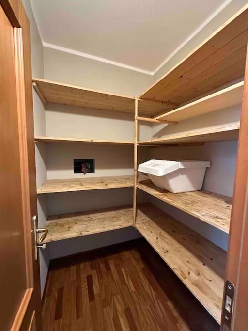 Nicola Apartment Lucca Bagian luar foto